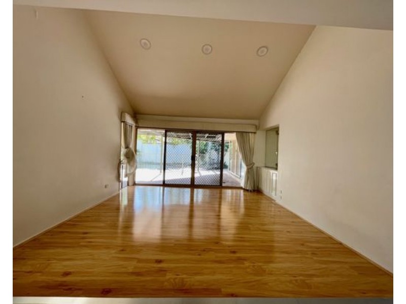 175 Ron Penhaligon Way, Robina QLD 4226