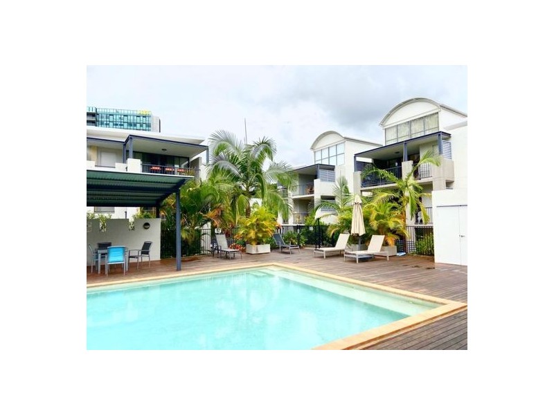 64 7 landsborough tce, Toowong QLD 4066