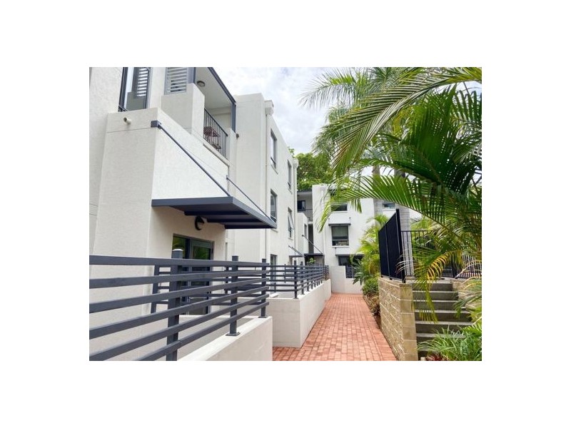 64 7 landsborough tce, Toowong QLD 4066