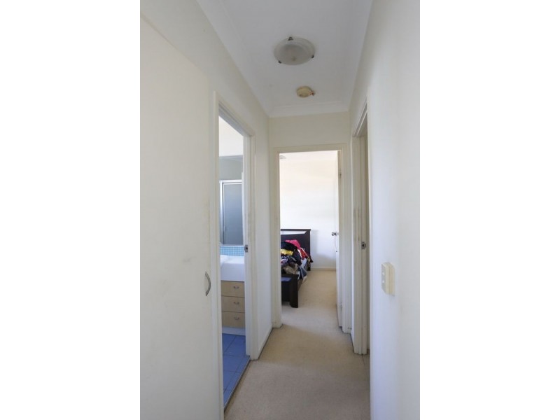 38 60 sherwood rd, Toowong QLD 4066