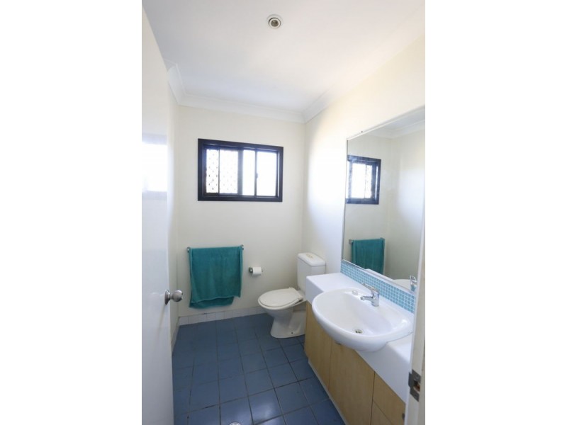 38 60 sherwood rd, Toowong QLD 4066