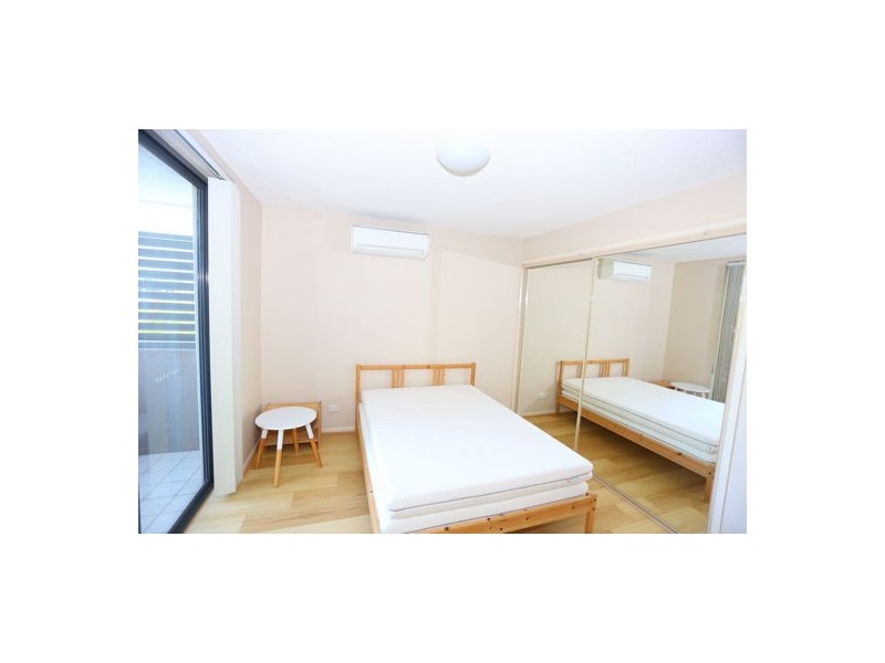 52 7 Landsborough tce, Toowong QLD 4066