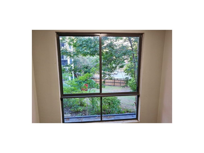 52 7 Landsborough tce, Toowong QLD 4066