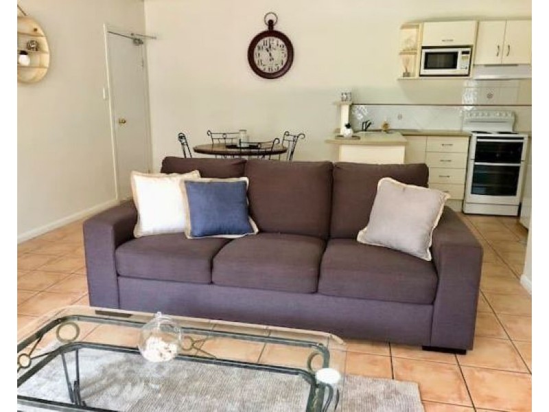 U17 108 McLeod Street, Cairns City QLD 4870