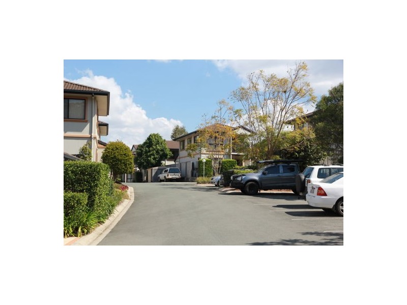 7/12 Greendale Way, Carindale QLD 4152