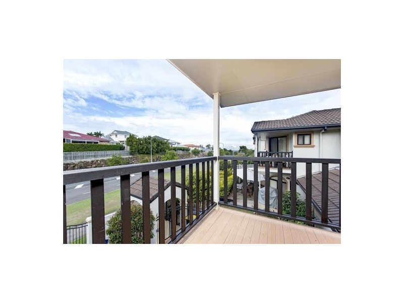 7/12 Greendale Way, Carindale QLD 4152