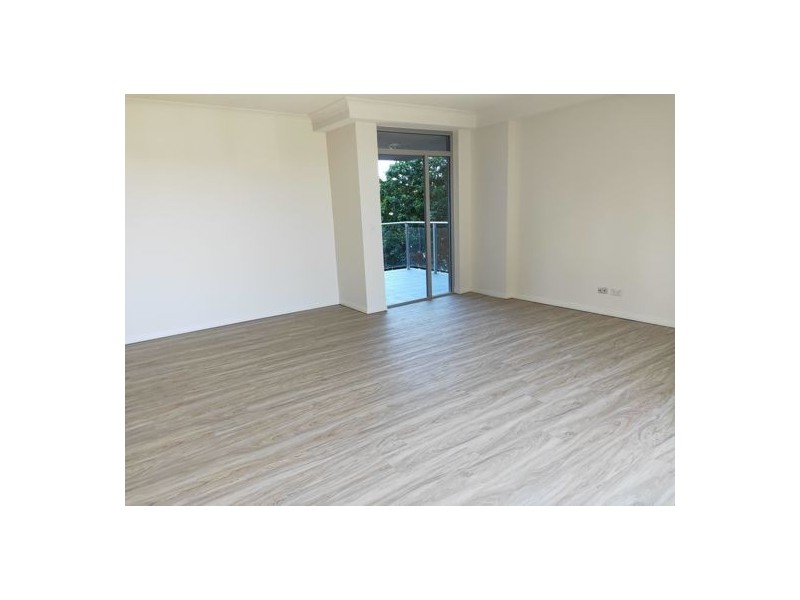 4205 12 Executive Dr, Burleigh Waters QLD 4220