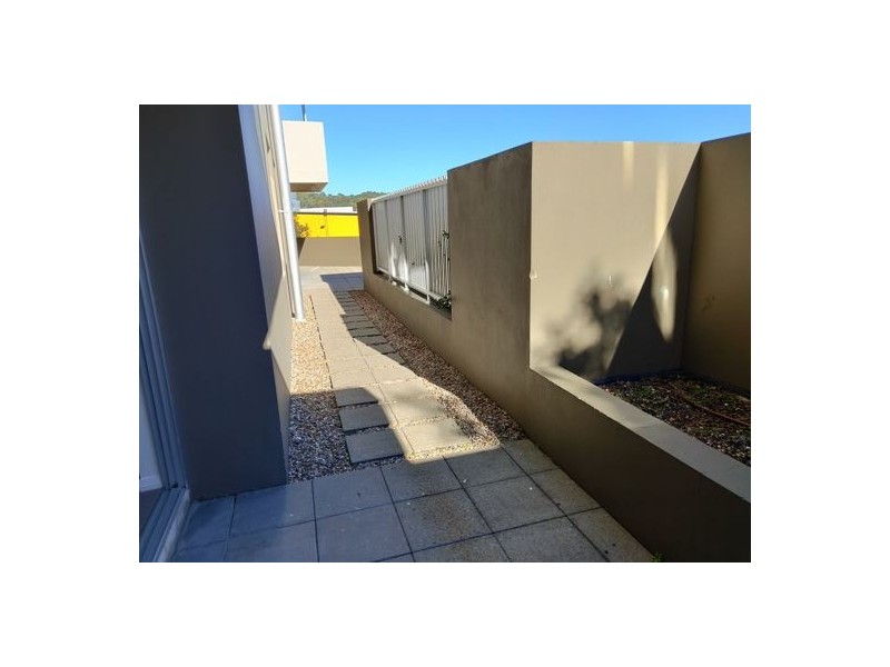 4205 12 Executive Dr, Burleigh Waters QLD 4220