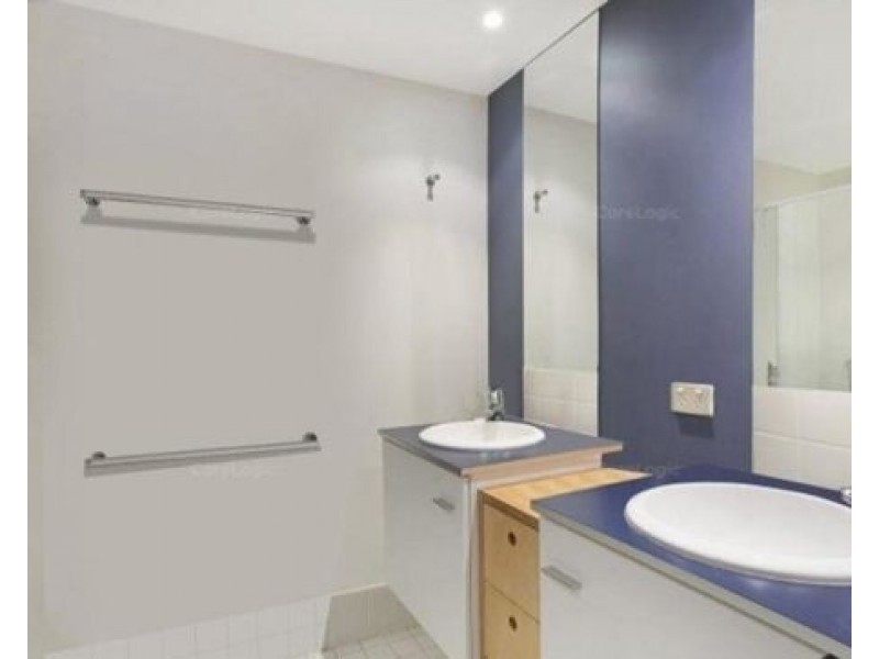 20 1 Arbour Ave, Robina QLD 4226