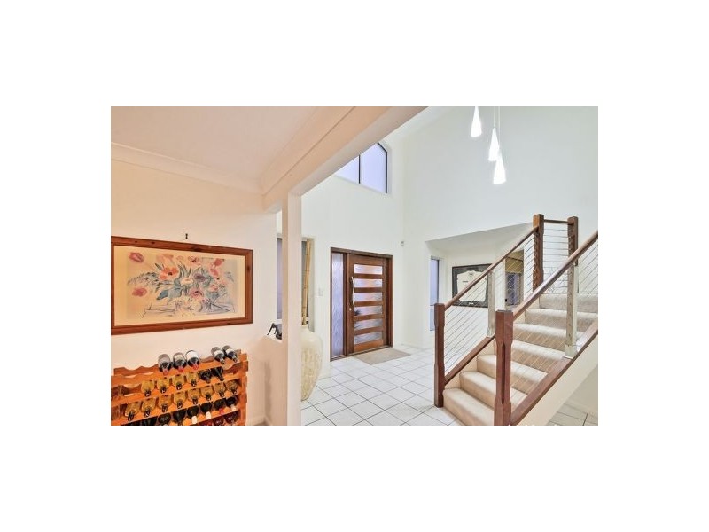 84 Poinciana Crescent, Stretton QLD 4116