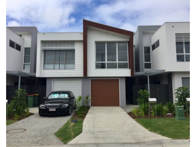 44 Florabella Drive, Robina QLD 4226