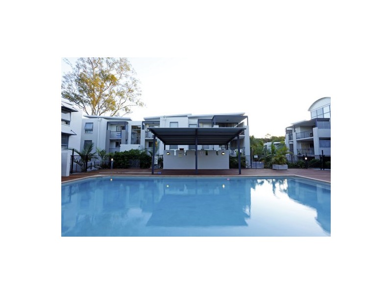 33 7 landsborough tce, Toowong QLD 4066
