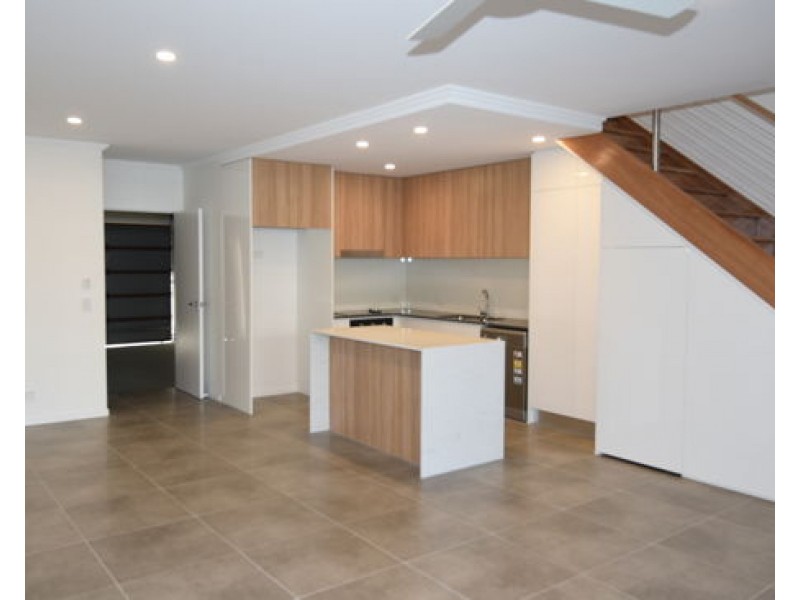 19 Florabella Drive, Robina QLD 4226