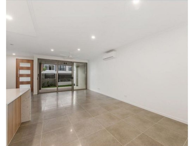 19 Florabella Drive, Robina QLD 4226