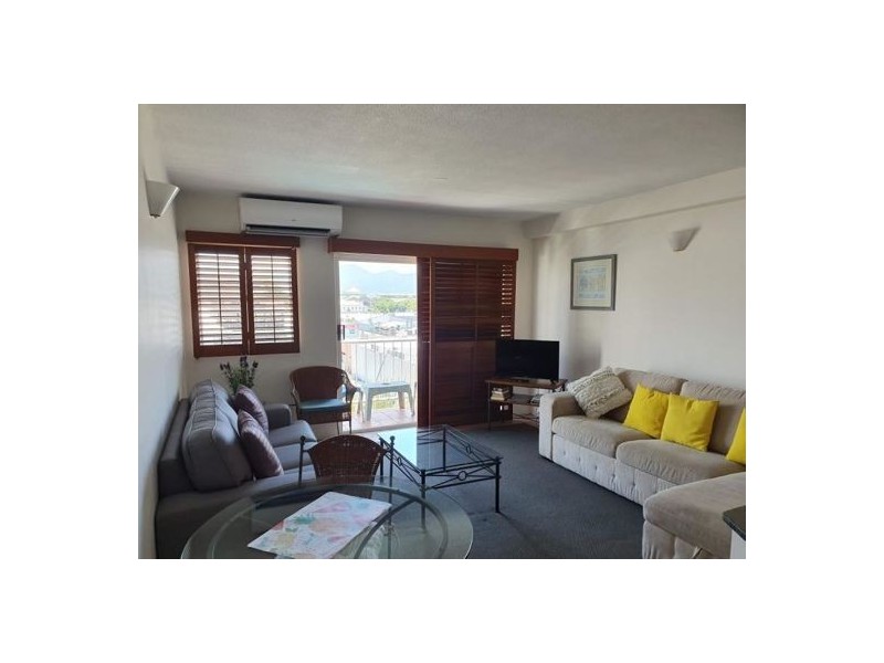 75 Lake Street, Cairns City QLD 4870