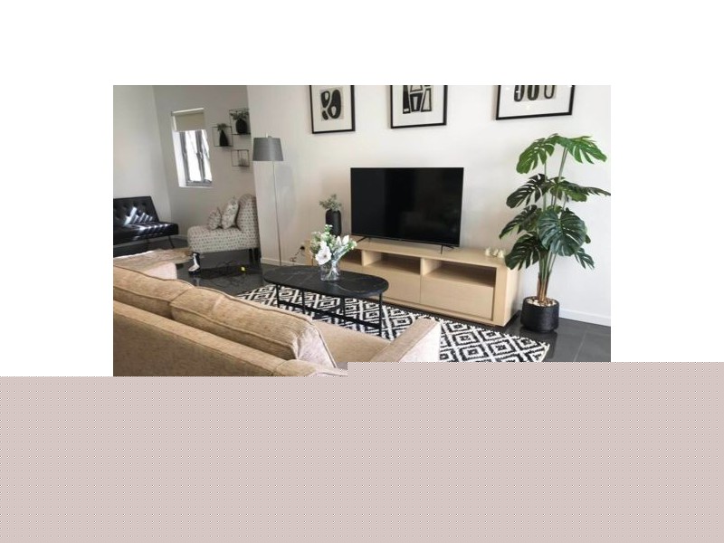 1 35-37 Tarcoola Cres, Surfers Paradise QLD 4217