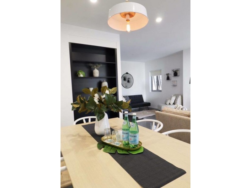 1 35-37 Tarcoola Cres, Surfers Paradise QLD 4217