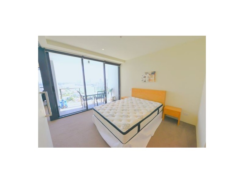 05 4 wahroonga place, Surfers Paradise QLD 4217