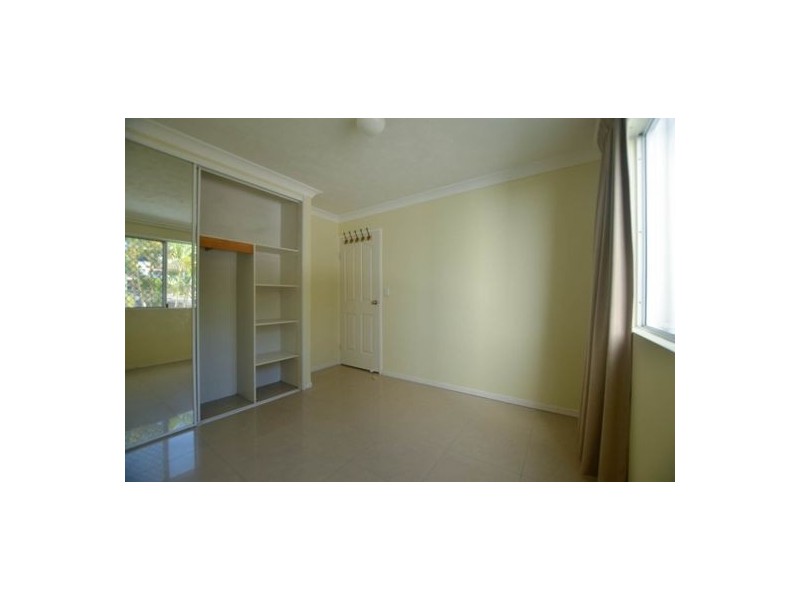 3 120 indooroopilly road, Taringa QLD 4068