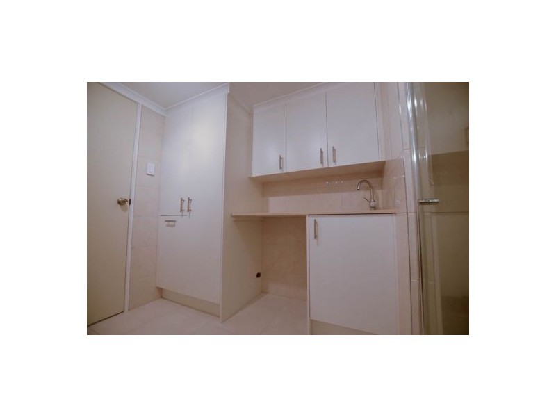 3 120 indooroopilly road, Taringa QLD 4068