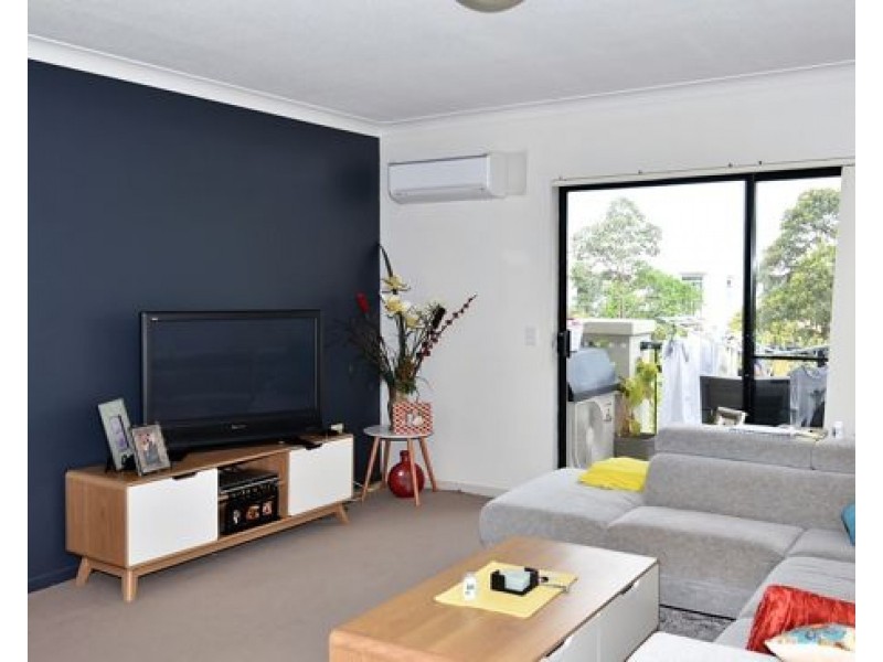 39/2 Geraldton Drive, Varsity Lakes QLD 4227