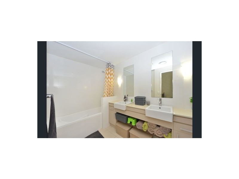 609 12 Gregory St, Westcourt QLD 4870