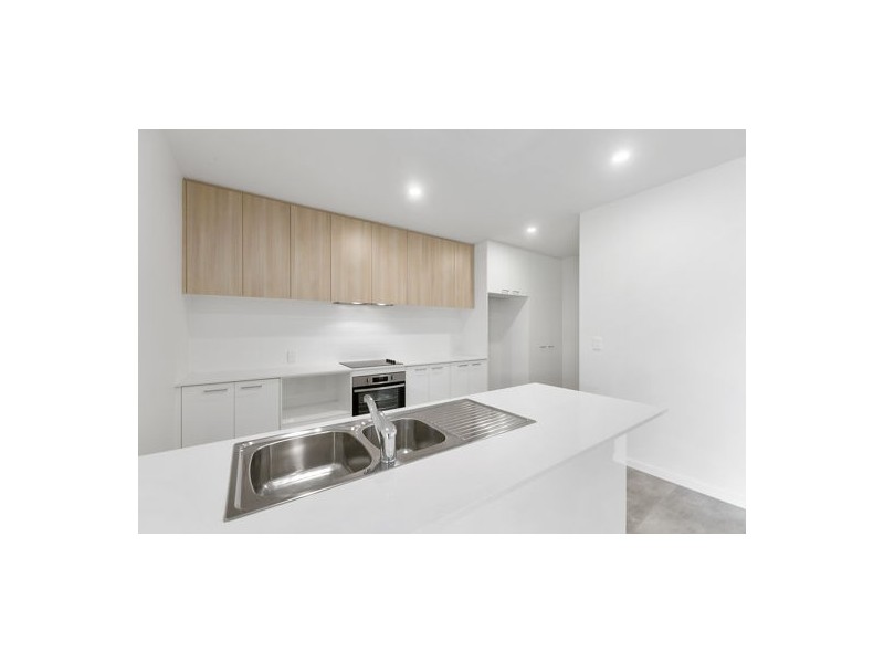 97 20 Salisbury Street, Redland Bay QLD 4165