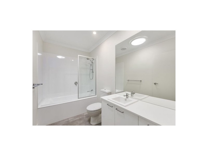 97 20 Salisbury Street, Redland Bay QLD 4165