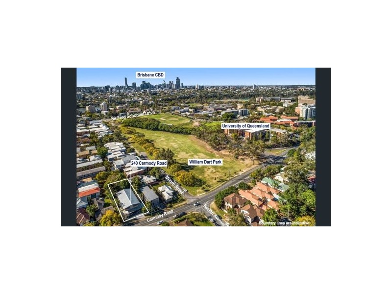 240 Carmody Rd, St Lucia QLD 4067