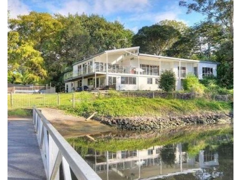 4 Rivendell Place, Upper Coomera QLD 4209