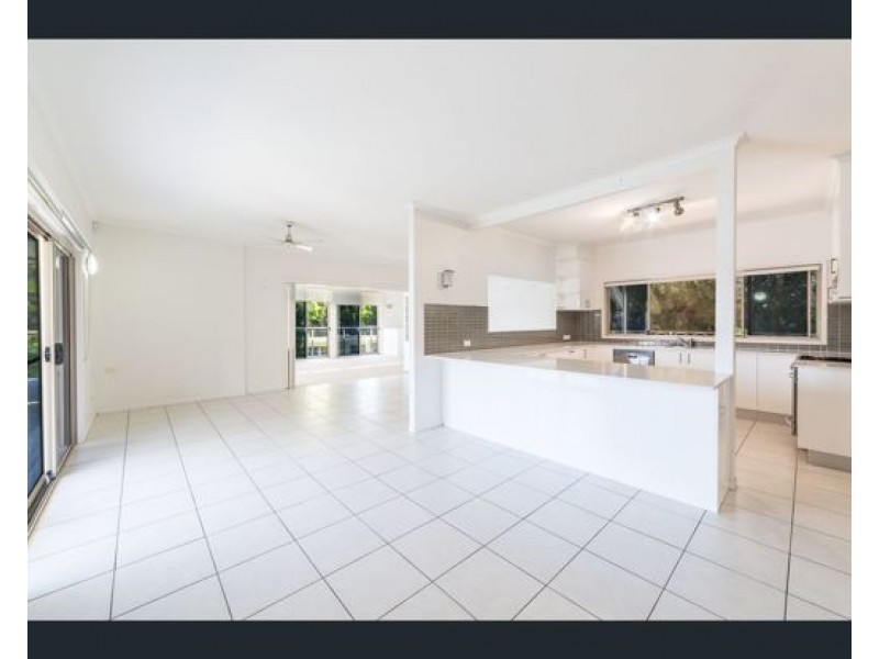 4 Rivendell Place, Upper Coomera QLD 4209