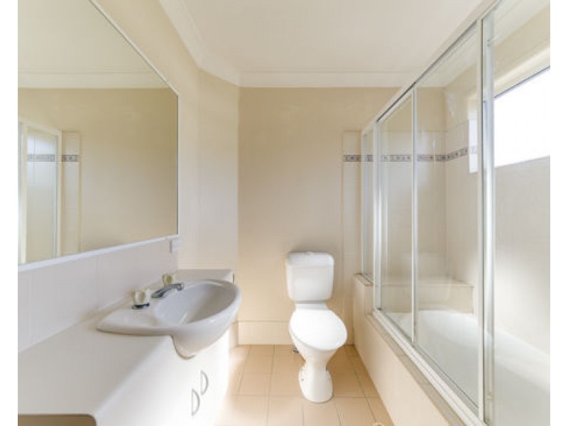 96 Formby st, Calamvale QLD 4116