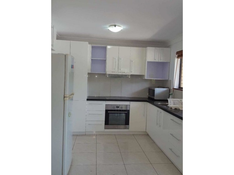 8 38 Durham st, St Lucia QLD 4067