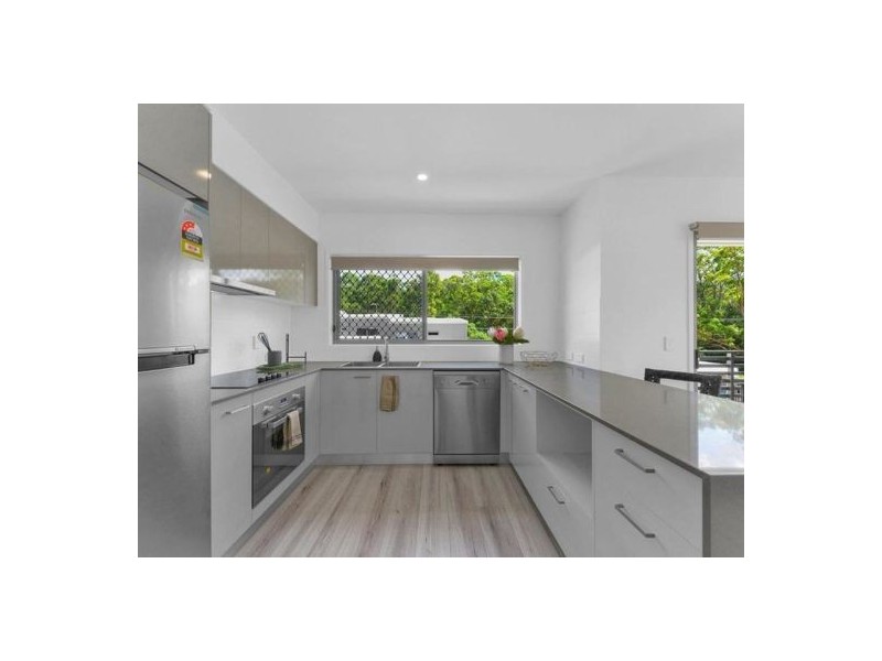 421 Trouts Road, Chermside West QLD 4032