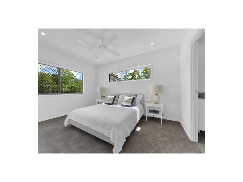 421 Trouts Road, Chermside West QLD 4032