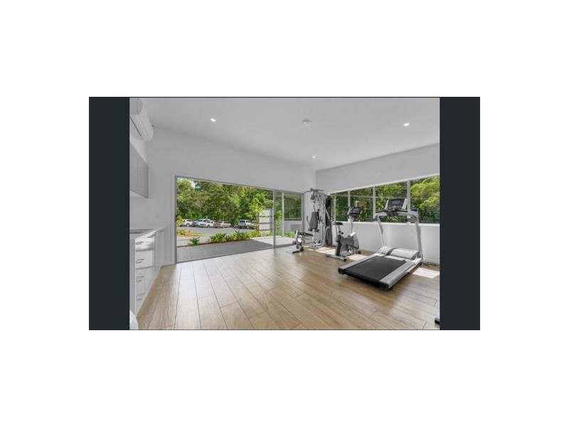 421 Trouts Road, Chermside West QLD 4032