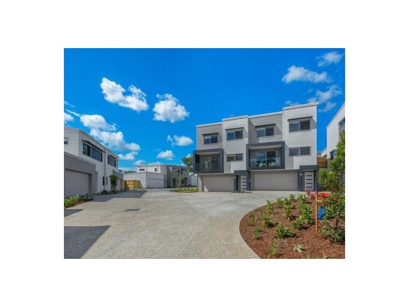 421 Trouts Road, Chermside West QLD 4032