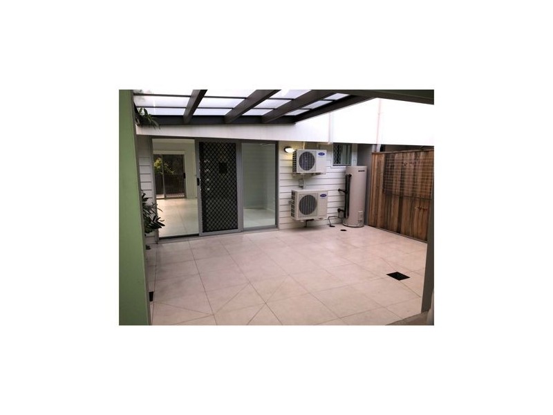 397 Trouts Road, Hamilton853, Chermside QLD 4032