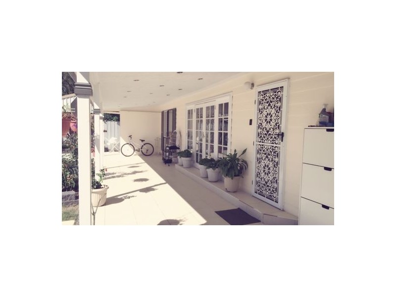 49 Blue Gum Dr, Marsden QLD 4132