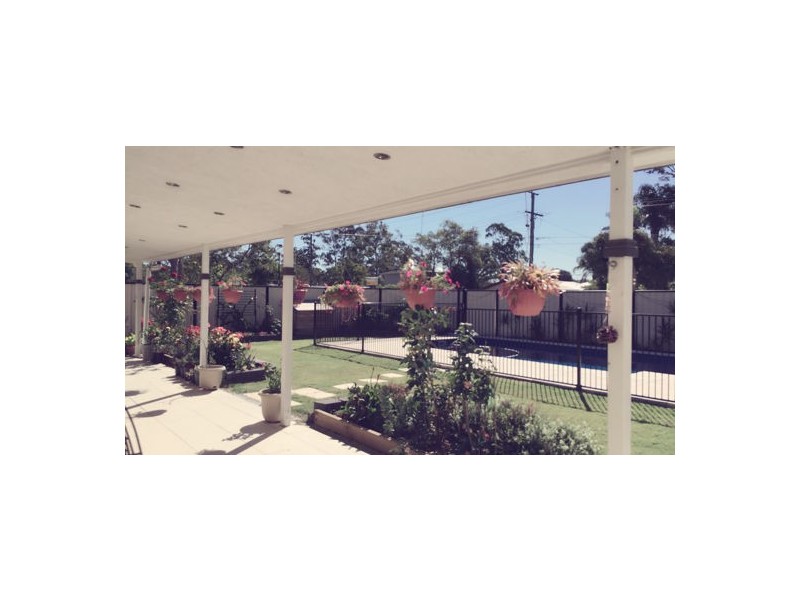 49 Blue Gum Dr, Marsden QLD 4132