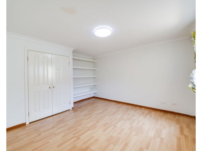 40 Lingle Street, Robertson QLD 4109