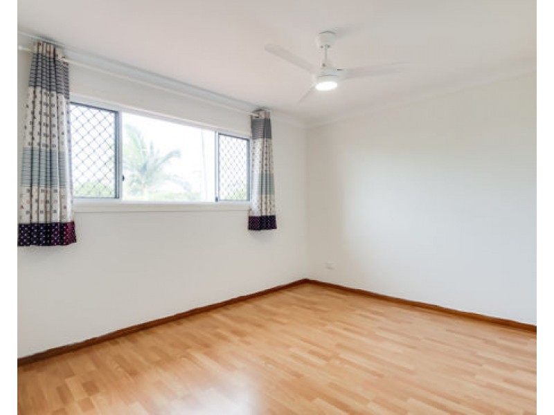 40 Lingle Street, Robertson QLD 4109