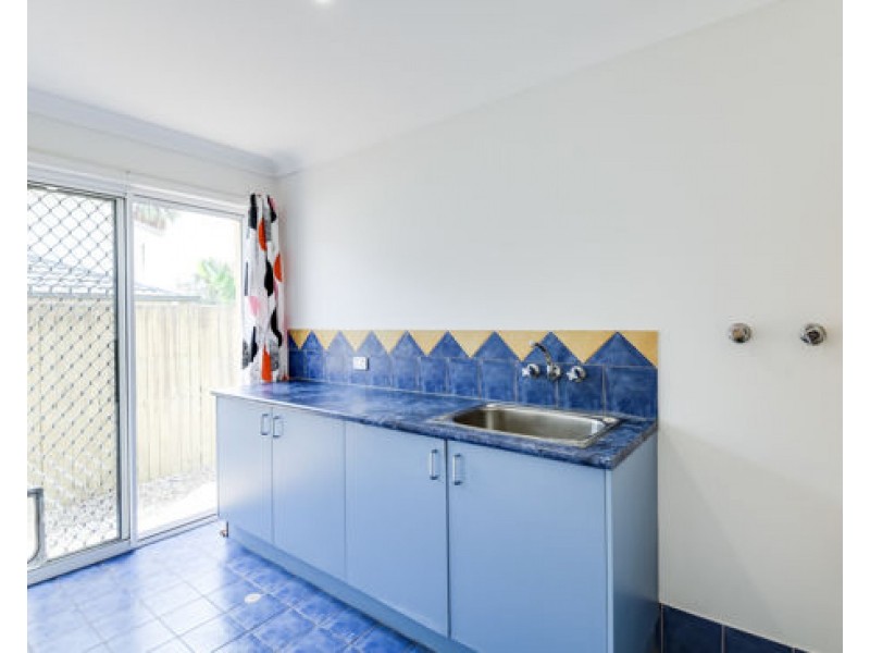 40 Lingle Street, Robertson QLD 4109