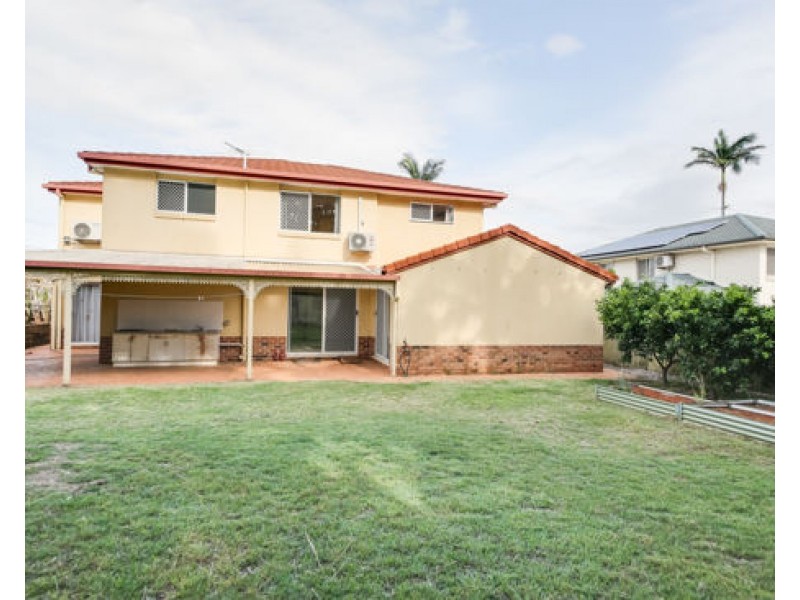 40 Lingle Street, Robertson QLD 4109