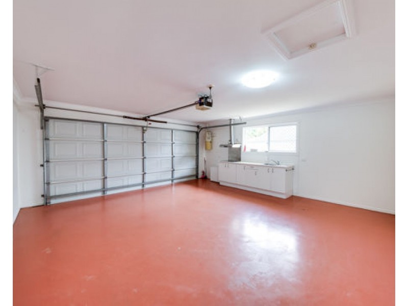 40 Lingle Street, Robertson QLD 4109