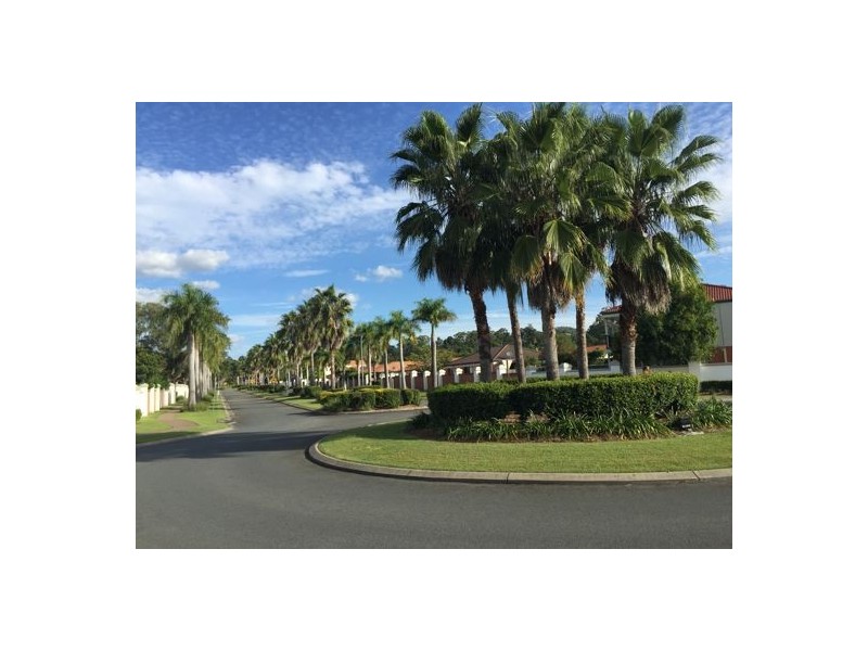 15 64 Gilston Road, Nerang QLD 4211