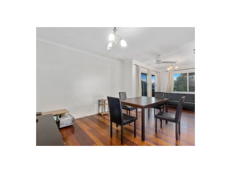 3/57 Crown st, Holland Park West QLD 4121