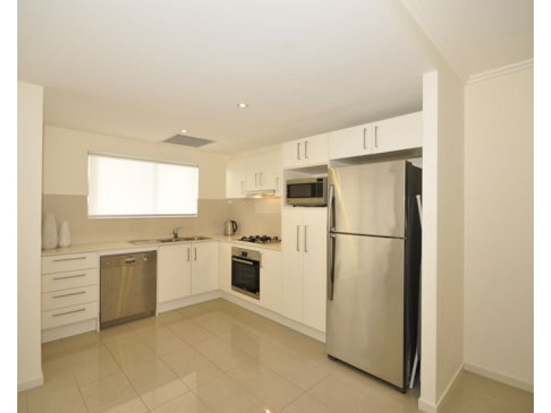 218/23 Robinson Place, Kelvin Grove QLD 4059