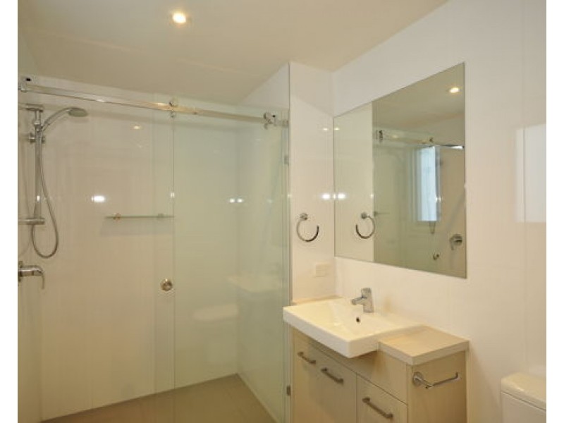 218/23 Robinson Place, Kelvin Grove QLD 4059