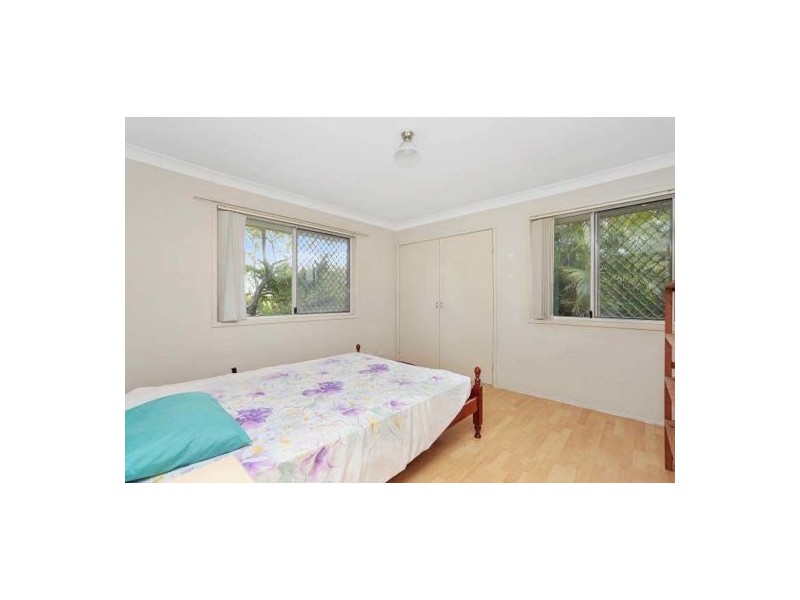 11 Simpson Ct, Rothwell QLD 4022